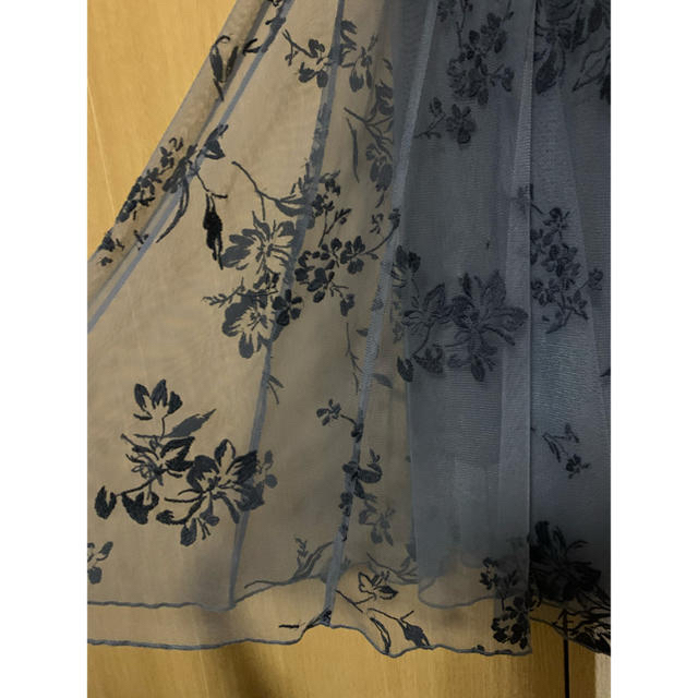 COCO DEAL(ココディール)のCOCO DEAL フラワー刺繍チュールボリュームスカート   レディースのスカート(ひざ丈スカート)の商品写真