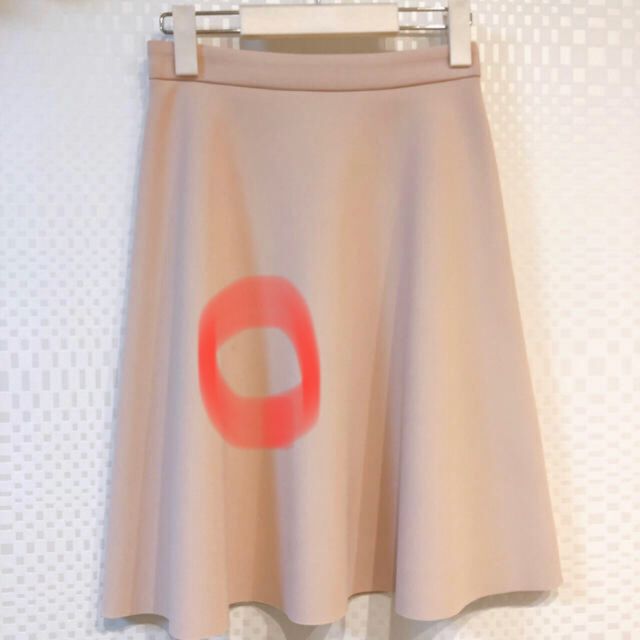 M-premier(エムプルミエ)のエムプルミエ  フレアスカート   ピンク 34サイズ レディースのスカート(ひざ丈スカート)の商品写真