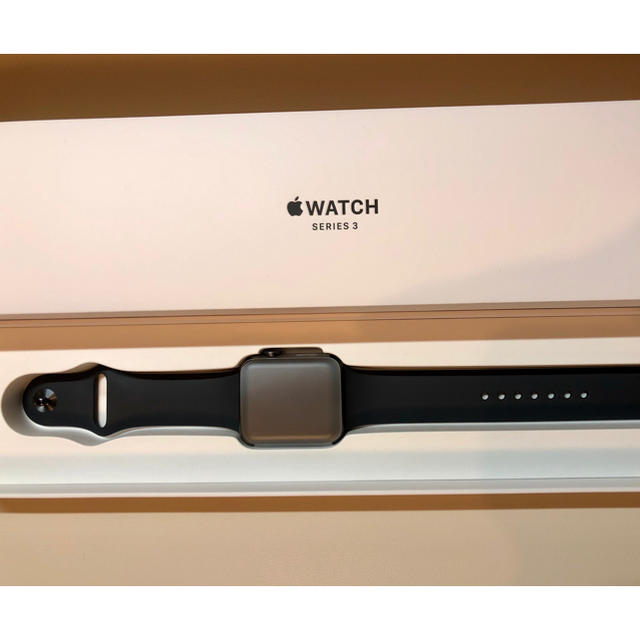 Apple(アップル)のApple Watch Series 3  (GPSモデル) メンズの時計(腕時計(デジタル))の商品写真