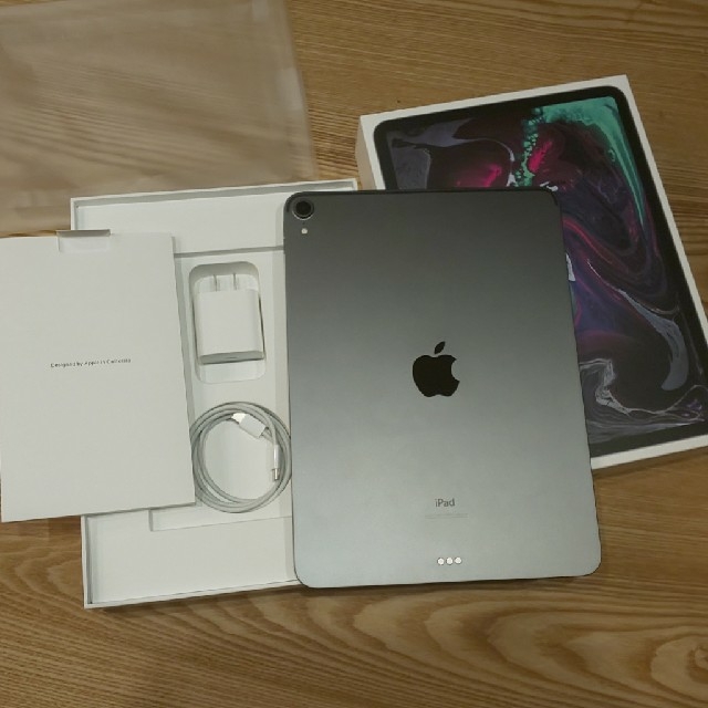 iPad Pro 11インチ 64GB 美品です