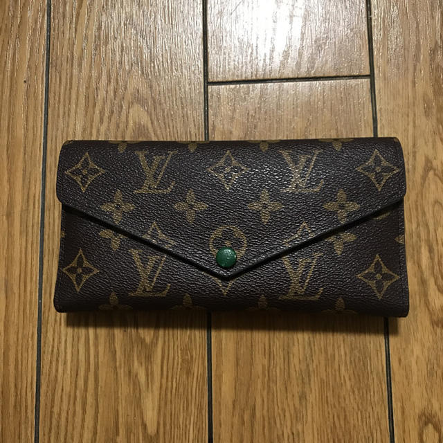 LOUIS VUITTON(ルイヴィトン)のルイヴィトン　財布 レディースのファッション小物(財布)の商品写真