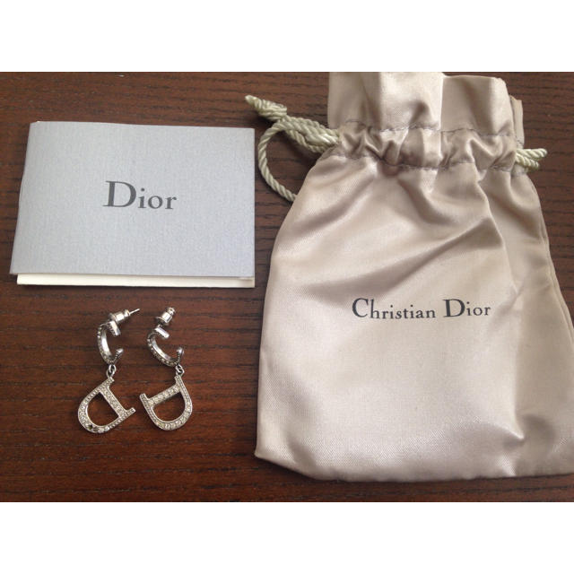 Christian Dior(クリスチャンディオール)のるか様♡3/5まで取置き☆ピアス レディースのアクセサリー(ピアス)の商品写真