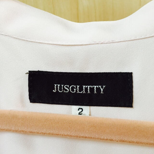 JUSGLITTY(ジャスグリッティー)のジャスグリッティー ブラウス レディースのトップス(シャツ/ブラウス(長袖/七分))の商品写真