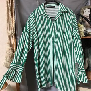 ザラ(ZARA)の【新品】チェック柄　オーバーサイズチュニックシャツ(チュニック)