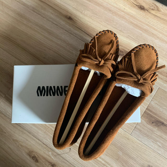 Minnetonka(ミネトンカ)のminnetonka モカシン レディースの靴/シューズ(スリッポン/モカシン)の商品写真