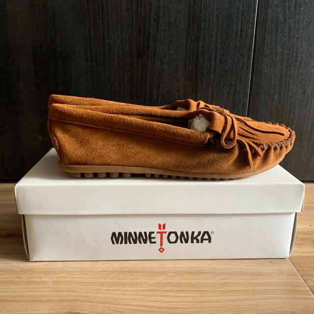 Minnetonka(ミネトンカ)のminnetonka モカシン レディースの靴/シューズ(スリッポン/モカシン)の商品写真