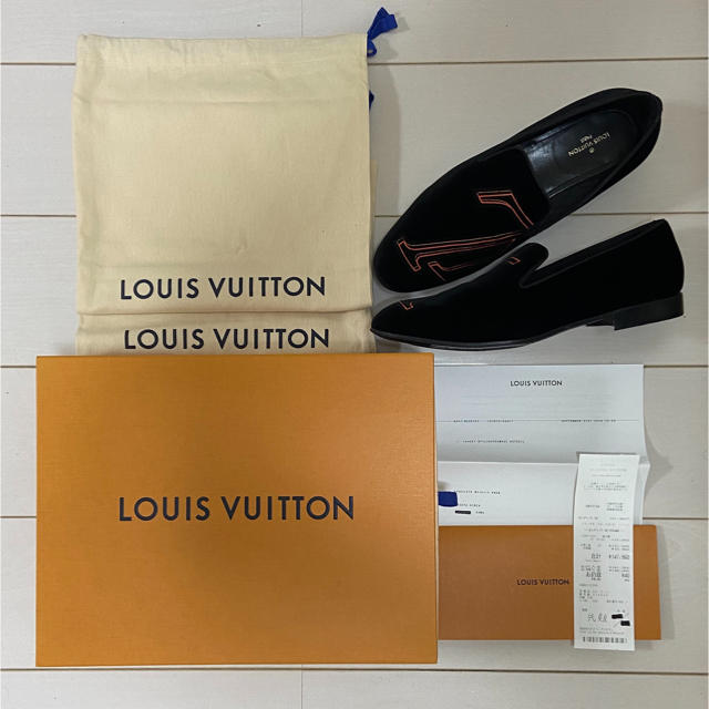 LOUIS VUITTON(ルイヴィトン)のLOUIS VUITTON  極美品　オートゥイユ　LVロゴ ローファー メンズの靴/シューズ(その他)の商品写真