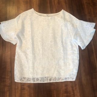 ナチュラルビューティーベーシック(NATURAL BEAUTY BASIC)のナチュラルビューティベーシック　白ブラウス(Tシャツ(半袖/袖なし))