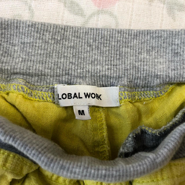 GLOBAL WORK(グローバルワーク)のハーフパンツ　イエロー キッズ/ベビー/マタニティのキッズ服男の子用(90cm~)(パンツ/スパッツ)の商品写真