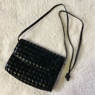 ボッテガヴェネタ(Bottega Veneta)の正規品 ボッテガ・ヴェネタ ミニショルダーバッグ イントレチャート  ブラック(ショルダーバッグ)