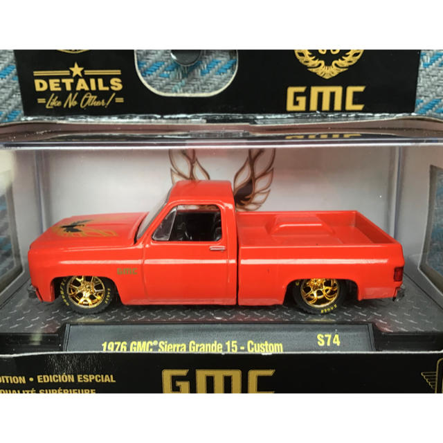 GMC - M2 1/64 世界3600台限定 GMC シエラ グランデ カスタム オレンジ