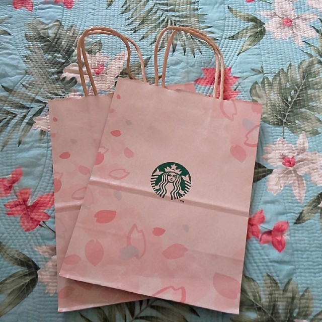 Starbucks Coffee(スターバックスコーヒー)のスターバックス スタバ 紙袋 【27】 2017 春 桜 サクラ レディースのバッグ(ショップ袋)の商品写真