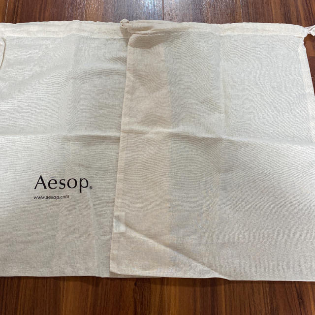 Aesop(イソップ)のAesop イソップ 巾着　2枚 レディースのバッグ(ショップ袋)の商品写真