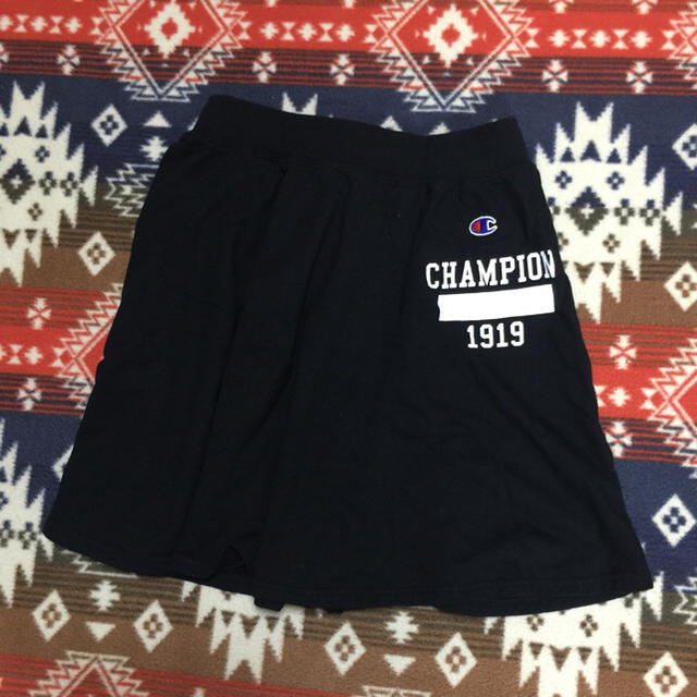 Champion(チャンピオン)のchampion スカート 150 キッズ/ベビー/マタニティのキッズ服女の子用(90cm~)(スカート)の商品写真