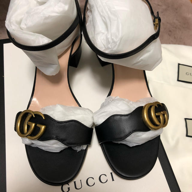 Gucci(グッチ)のNomido様専用　GUCCI 新品未使用品　サンダル   レディースの靴/シューズ(サンダル)の商品写真