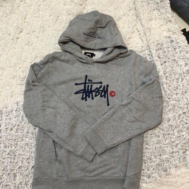 STUSSY ストゥーシー パーカー Mサイズ