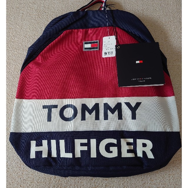 TOMMY HILFIGER(トミーヒルフィガー)のトミーヒルフィガー　バックパック　ネイビー/ホワイト/レッド メンズのバッグ(バッグパック/リュック)の商品写真