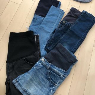 ユニクロ(UNIQLO)のS マタニティパンツ　4着　まとめ売り(マタニティボトムス)