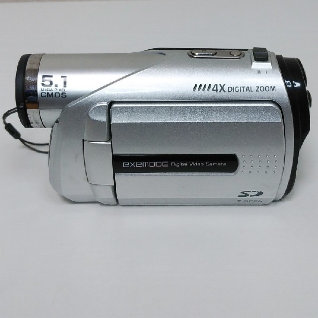 コンパクトデジタルビデオカメラ スマホ/家電/カメラのカメラ(コンパクトデジタルカメラ)の商品写真