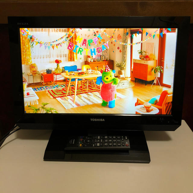 東芝(トウシバ)の19インチ液晶カラーテレビ　東芝 スマホ/家電/カメラのテレビ/映像機器(テレビ)の商品写真