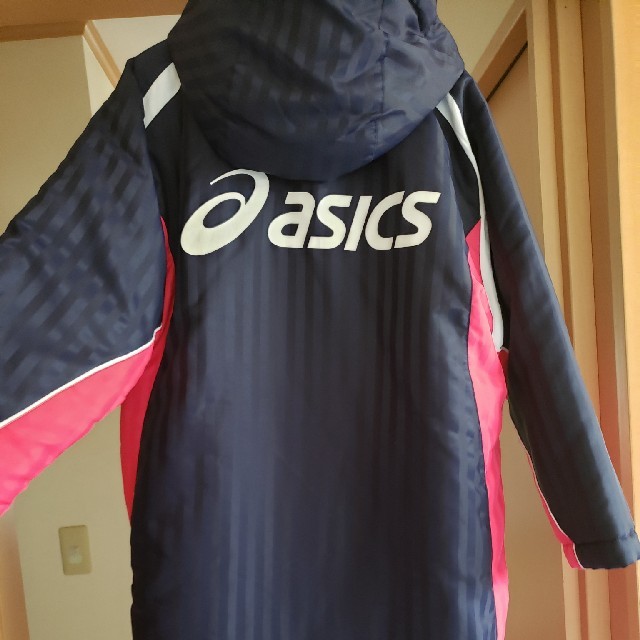 asics(アシックス)のアシックスベンチコート キッズ/ベビー/マタニティのキッズ服男の子用(90cm~)(コート)の商品写真