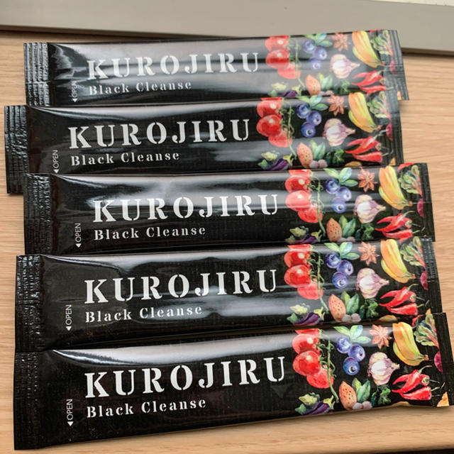 FABIUS(ファビウス)のKUROJIRU black cleanse コスメ/美容のダイエット(ダイエット食品)の商品写真