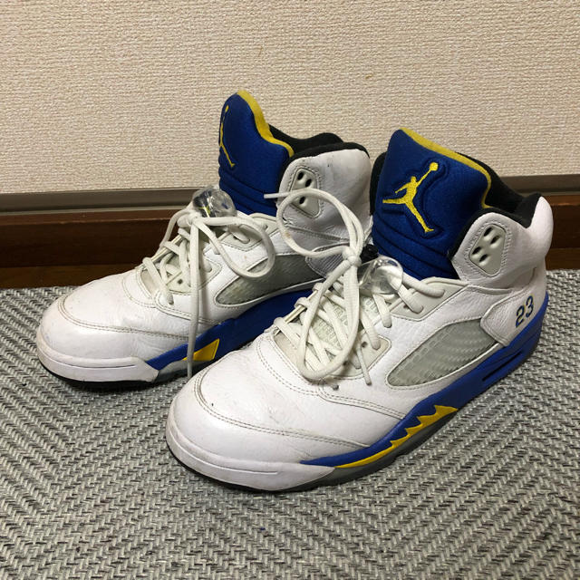 NIKE(ナイキ)のAIR JORDAN5 レイニー メンズの靴/シューズ(スニーカー)の商品写真