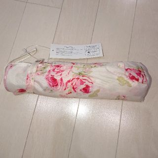 ローラアシュレイ(LAURA ASHLEY)の新品☆ローラアシュレイ クチュールローズ 折り畳み 傘(その他)