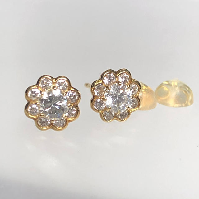 人気定番の K18フラワー取り巻き☆ダイヤピアス ピアス - printwise.ie