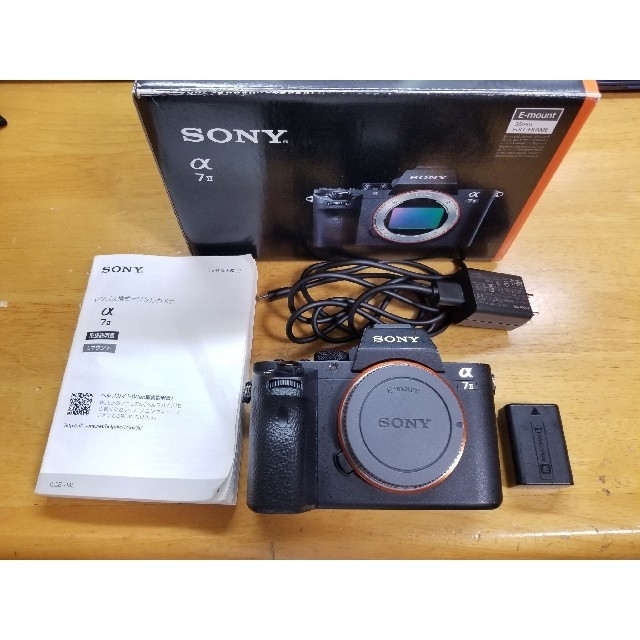 SONY(ソニー)のsony α7ii フルサイズミラーレス一眼レフカメラ ボディ ILCE-7M2 スマホ/家電/カメラのカメラ(ミラーレス一眼)の商品写真