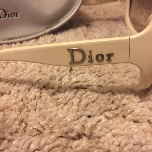 Christian Dior(クリスチャンディオール)の【DIOR】サングラス レディースのファッション小物(サングラス/メガネ)の商品写真