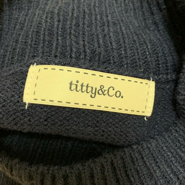 titty&co(ティティアンドコー)の新品未使用　ネイビーニットワンピ レディースのワンピース(ひざ丈ワンピース)の商品写真