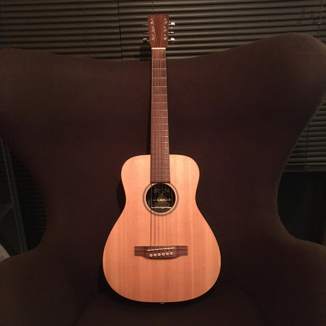 Martin(マーティン)のMartin lx1 マーチン　ギター 楽器のギター(アコースティックギター)の商品写真