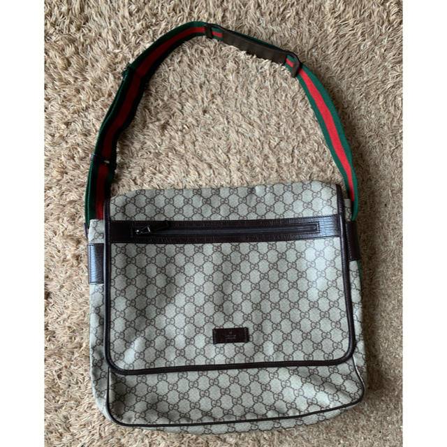 Gucci(グッチ)のGUCCI ショルダーバッグ レディースのバッグ(ショルダーバッグ)の商品写真