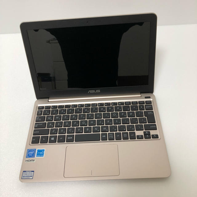 ASUS(エイスース)のASUS VivoBook R209HA 11.6インチ 2GB/32GB スマホ/家電/カメラのPC/タブレット(ノートPC)の商品写真