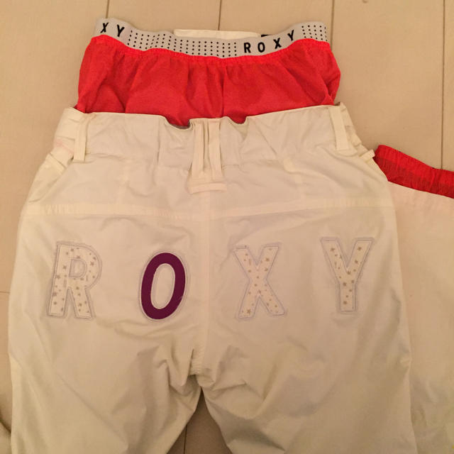 Roxy by aya's shop♡引っ越し前大量出品｜ロキシーならラクマ - スノボウェア♡Roxyの通販 大人気好評