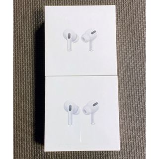 アップル(Apple)の新品未開封 Airpods pro 2台(ヘッドフォン/イヤフォン)