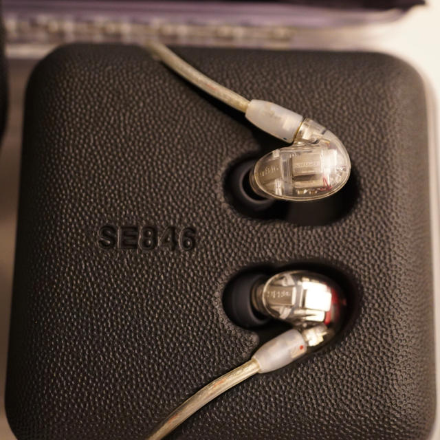 SHURE SE846 旧パッケージ シュア イヤホン