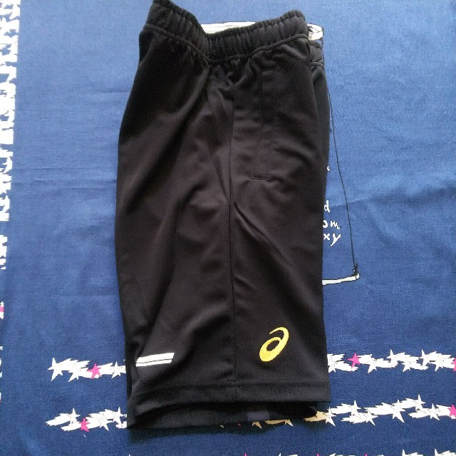 asics(アシックス)のasics  ハーフパンツ  新品  140 キッズ/ベビー/マタニティのキッズ服男の子用(90cm~)(パンツ/スパッツ)の商品写真