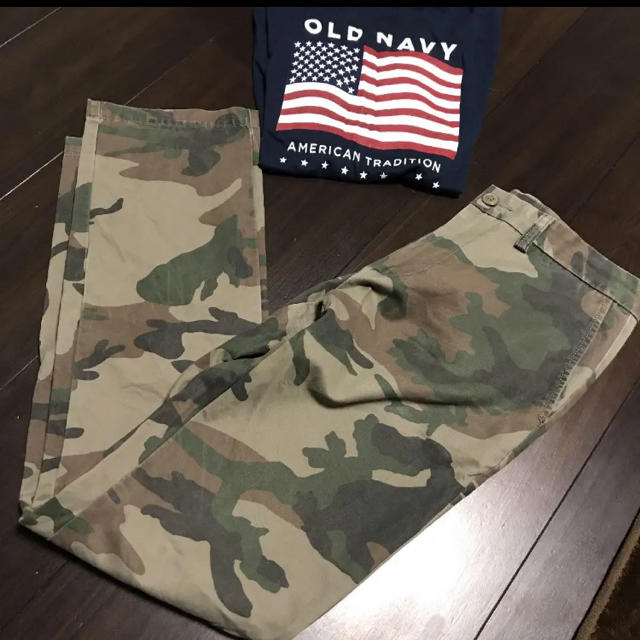 Old Navy(オールドネイビー)のオールドネイビー迷彩柄パンツ メンズのパンツ(デニム/ジーンズ)の商品写真