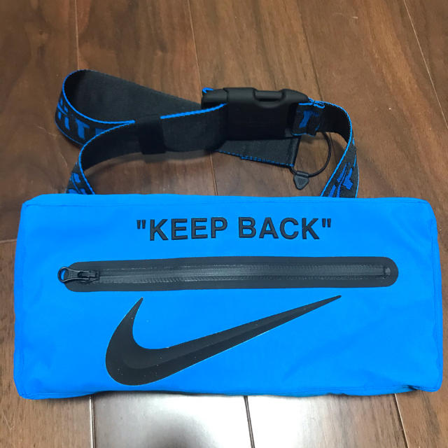 OFF-WHITE(オフホワイト)のOff-White nike オフホワイト bag メンズのバッグ(ボディーバッグ)の商品写真