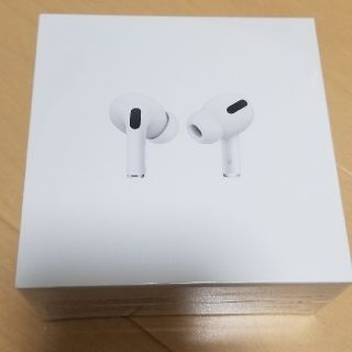 アップル(Apple)のAirPods pro 本体　新品未開封　apple(ヘッドフォン/イヤフォン)