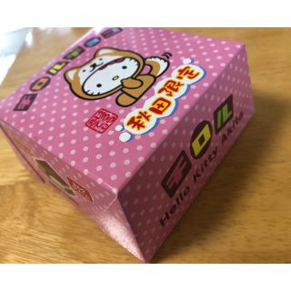 ハローキティ(ハローキティ)の秋田限定チロルチョコ(菓子/デザート)