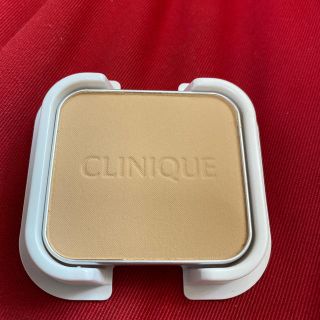 クリニーク(CLINIQUE)のCLINIQUE☆クリニーク☆パウダーファンデーション☆新品未使用(ファンデーション)