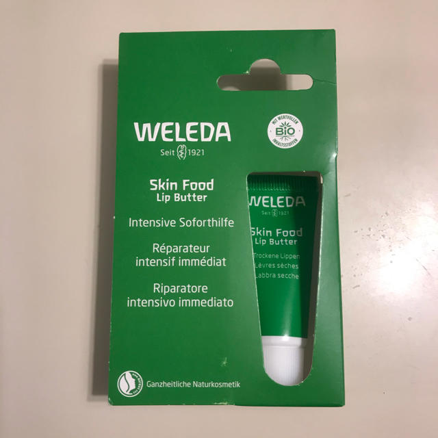 WELEDA(ヴェレダ)のヴェレダ　スキンフード　リップバター リップバーム 8ml 新品未使用 コスメ/美容のスキンケア/基礎化粧品(リップケア/リップクリーム)の商品写真