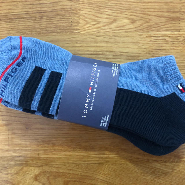 TOMMY HILFIGER(トミーヒルフィガー)の新品トミーヒルフィガー TOMMY HILFIGER  メンズソックス3足セット メンズのレッグウェア(ソックス)の商品写真