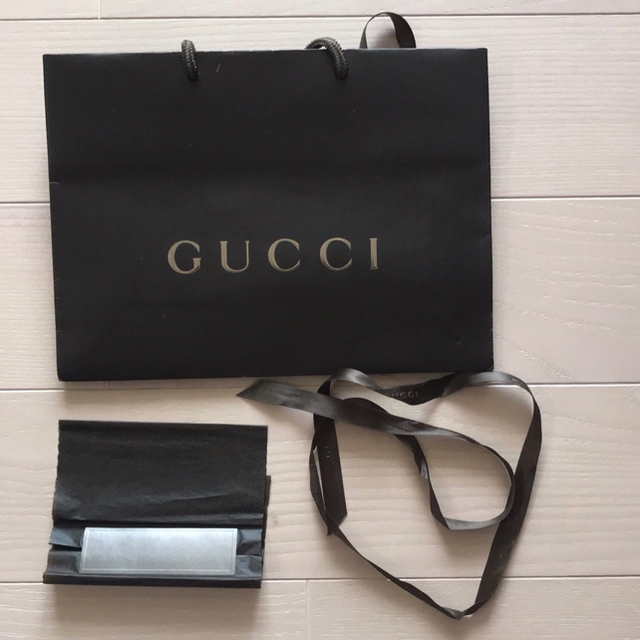 Gucci(グッチ)のGUCCI 6連キーケース　メタル黒 メンズのファッション小物(キーケース)の商品写真