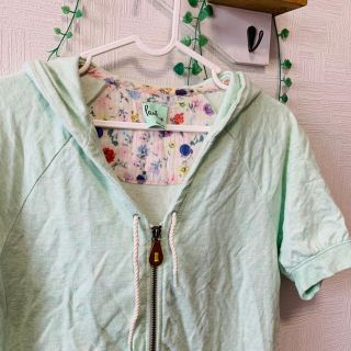 ポールスミス(Paul Smith)のポールスミスパーカー　半袖　花柄　レディース　春服(パーカー)