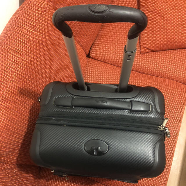 TUMI キャリーケース 定価15万程度 - violinista.mx
