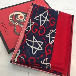 グッチ(Gucci)の☆なーお様専用☆GUCCI ゴースト 大判ストール ネイビーx赤(ストール/パシュミナ)